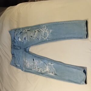 Woman's American Eagle jeans